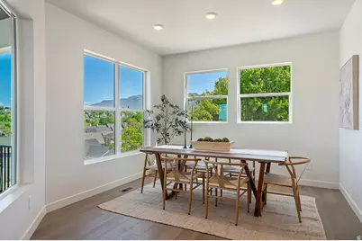 1266 E Larkspur Way N, Layton, UT 84040 - Photo 9