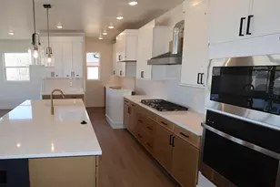 1266 E Larkspur Way N, Layton, UT 84040 - Photo 7