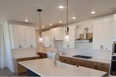 1266 E Larkspur Way N, Layton, UT 84040 - Photo 5