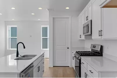 3931 W Red Clover Dr, Lehi, UT 84043 - Photo 13