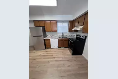 556 N Fairfield Rd #A-1, Layton, UT 84041 - Photo 11