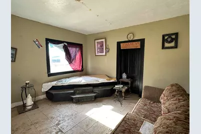 120 S 100 E, Fillmore, UT 84631 - Photo 3