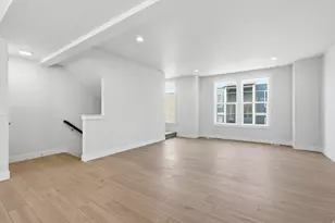 7332 S Sideline Ln W, Midvale, UT 84047 - Photo 9