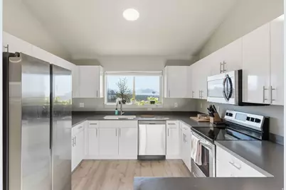 1140 W 950 N #402, Orem, UT 84057 - Photo 13