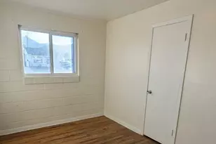 390 S 320 W, Tooele, UT 84074 - Photo 5