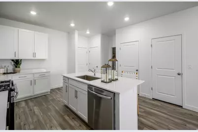 7562 S Opal Mountain Way #313, West Jordan, UT 84081 - Photo 9