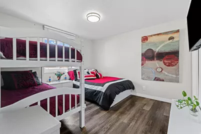 1648 W 1920 N, Layton, UT 84041 - Photo 11