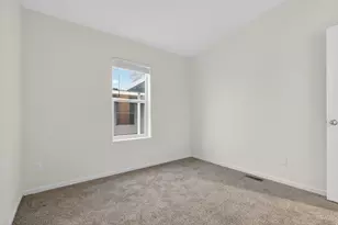 1700 W 2700 N, Pleasant View, UT 84404 - Photo 21