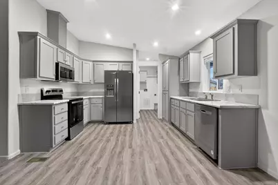 1700 W 2700 N #114, Pleasant View, UT 84404 - Photo 9