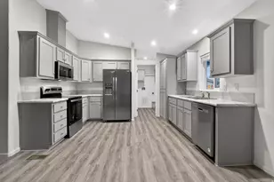 1700 W 2700 N, Pleasant View, UT 84404 - Photo 9