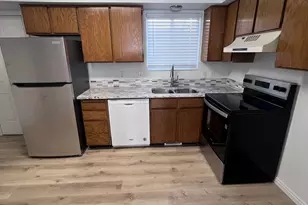 556 N Fairfield Rd, Layton, UT 84041 - Photo 15