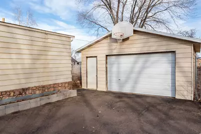 250 N 200 W, Roosevelt, UT 84066 - Photo 25