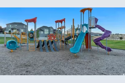 7523 N Evans Ranch Dr E, Eagle Mountain, UT 84005 - Photo 31