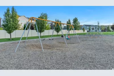 7523 N Evans Ranch Dr E, Eagle Mountain, UT 84005 - Photo 33