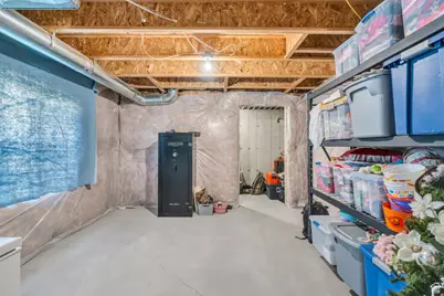 7523 N Evans Ranch Dr E, Eagle Mountain, UT 84005 - Photo 27