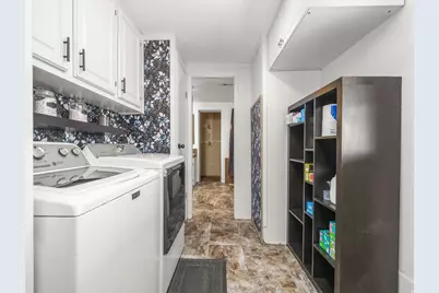 1025 N Main St, Hinckley, UT 84635 - Photo 9
