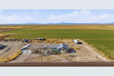 1025 N Main St, Hinckley, UT 84635 - Photo 27