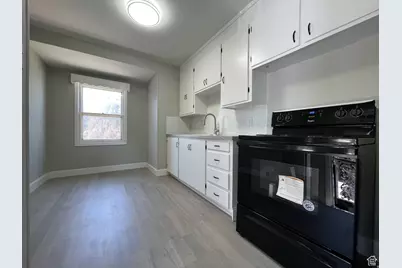 1783 N 300 W, Sunset, UT 84015 - Photo 9