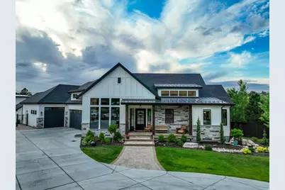 8122 S Willow Creek Cv, Cottonwood Heights, UT 84093 - Photo 3