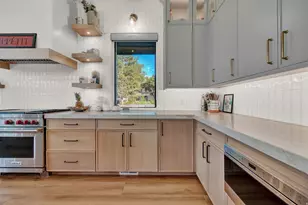 8122 S Willow Cv, Cottonwood Heights, UT 84093 - Photo 21