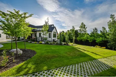 8122 S Willow Cv, Cottonwood Heights, UT 84093 - Photo 115