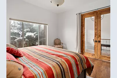 946 S Meadow Lark Ln E, Huntsville, UT 84317 - Photo 49