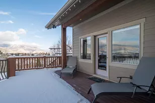 946 S Meadow Lark Ln E, Huntsville, UT 84317 - Photo 33