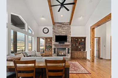 946 S Meadow Lark Ln E, Huntsville, UT 84317 - Photo 19