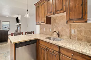 946 S Meadow Lark Ln E, Huntsville, UT 84317 - Photo 57