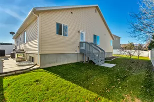 6176 W Ridge Mesa Cir S, West Valley, UT 84128 - Photo 33