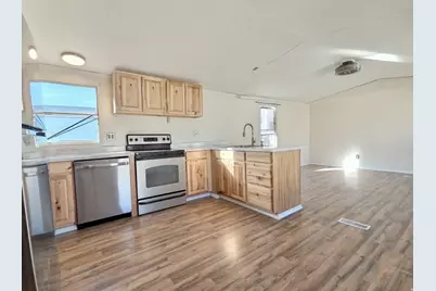 150 E 750 N #98, Vernal, UT 84078 - Photo 3