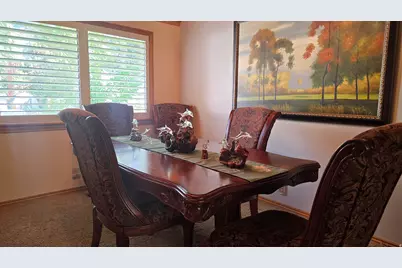 11077 S Susan Dr E, Sandy, UT 84092 - Photo 13