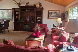 11077 S Susan Dr E, Sandy, UT 84092 - Photo 9