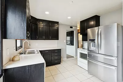 2070 W 4000 S, Roy, UT 84067 - Photo 9