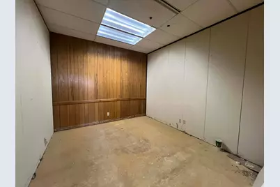 2533 N Rulon White Blvd, Ogden, UT 84404 - Photo 19