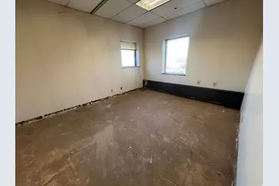 2533 N Rulon White Blvd, Ogden, UT 84404 - Photo 21