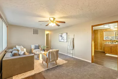 2091 W 6200 S, Taylorsville, UT 84129 - Photo 7