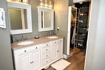 2058 Comanche Way, Farmington, UT 84025 - Photo 15