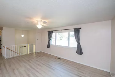 1183 N 200 E, Layton, UT 84041 - Photo 7