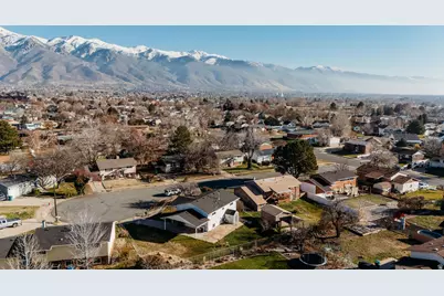 1183 N 200 E, Layton, UT 84041 - Photo 31