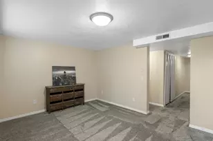 1177 W Shepard Ln, Farmington, UT 84025 - Photo 23