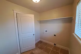 1238 N Baycrest Dr E, Saratoga Springs, UT 84045 - Photo 25