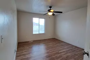 1238 N Baycrest Dr E, Saratoga Springs, UT 84045 - Photo 15