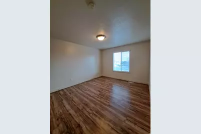1238 N Baycrest Dr E, Saratoga Springs, UT 84045 - Photo 13