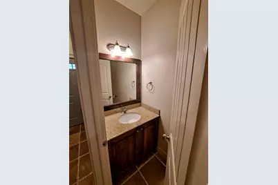 1238 N Baycrest Dr E, Saratoga Springs, UT 84045 - Photo 5