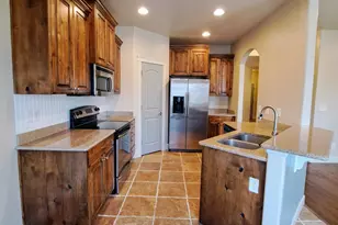 1238 N Baycrest Dr E, Saratoga Springs, UT 84045 - Photo 9