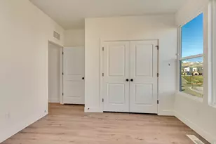 11011 S Freestone Rd W, South Jordan, UT 84009 - Photo 7