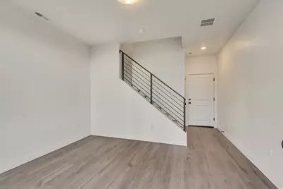 11013 S Freestone Rd W #117, South Jordan, UT 84009 - Photo 5