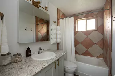 215 S 1300 E, Pleasant Grove, UT 84062 - Photo 23