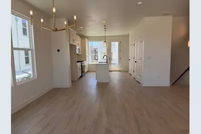 10995 S Freestone Rd W #109, South Jordan, UT 84009 - Photo 7